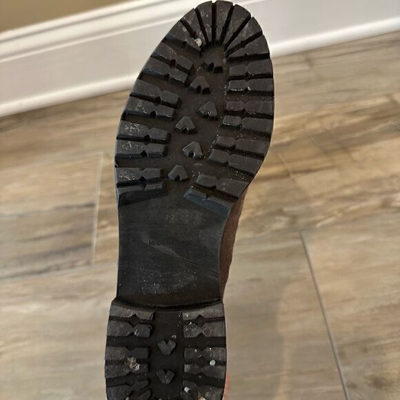 NEW Stuart Weitzman Brown Suede Boot Size 5 - Picture 9 of 9